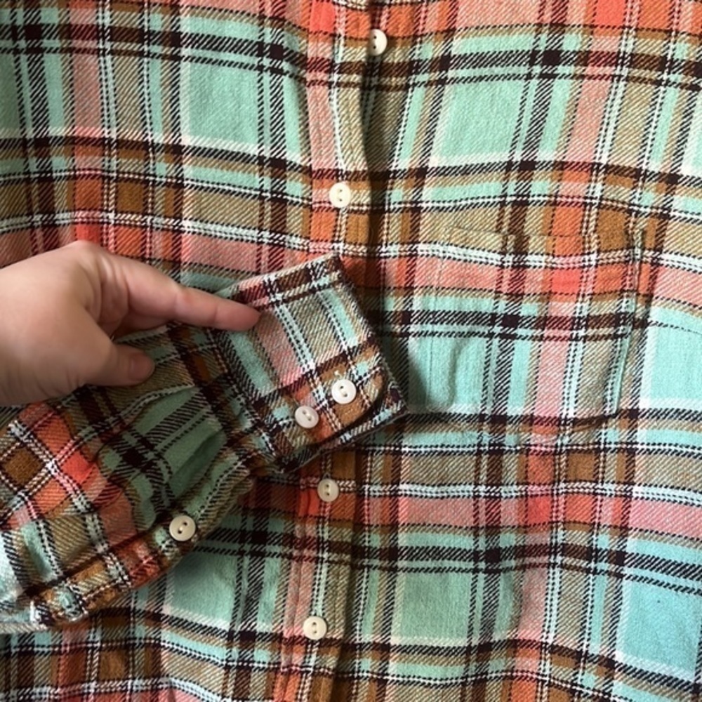 ❤️FINAL SALE❤️ J. Crew The Boy Shirt Button Down Multicolor Flannel Size 0 - Picture 5 of 9